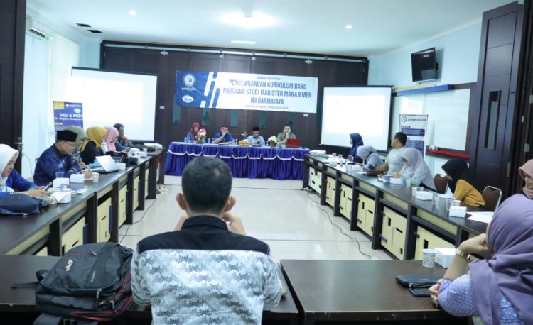 Pascasarjana Manajemen IBI Darmajaya Ajak Stakeholder dalam Pengembangan Kurikulum Baru
