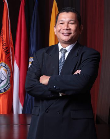 Dr. R.Z. Abdul Aziz S.T., M.T